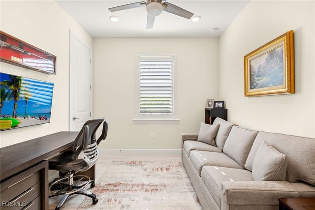 20040 Kingmont DR, Estero, FL 33928