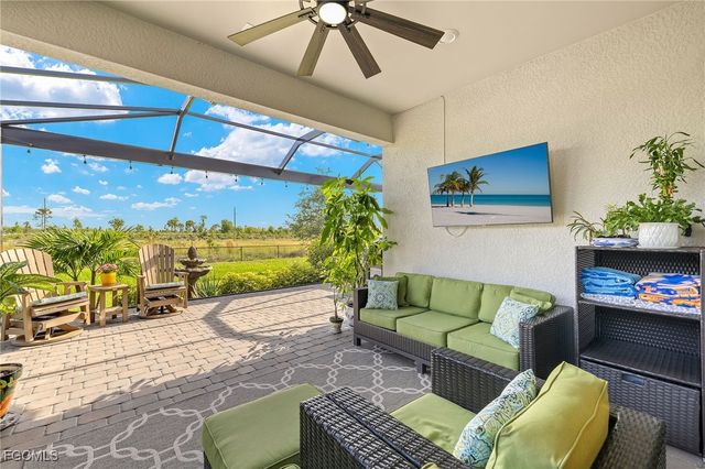 20040 Kingmont DR, Estero, FL 33928