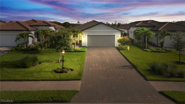 20040 Kingmont DR, Estero, FL 33928