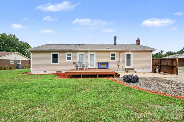 155 Park Villa Road, Salisbury, NC 28146