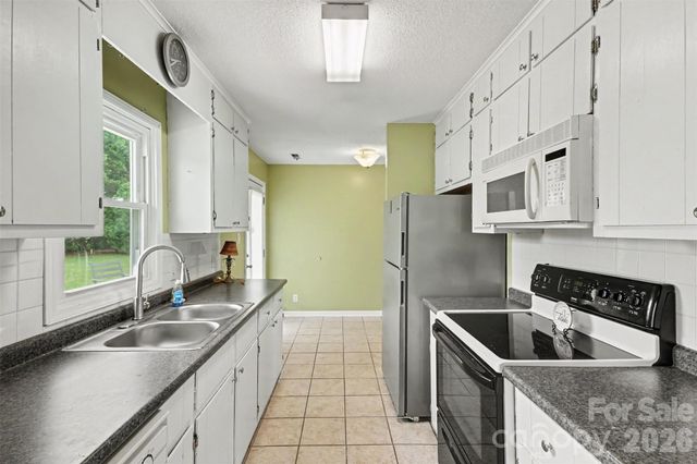 155 Park Villa Road, Salisbury, NC 28146
