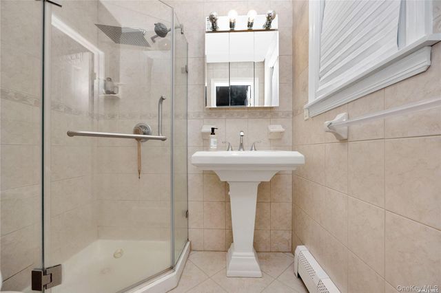 245 W Chester Street W, Long Beach, NY 11561