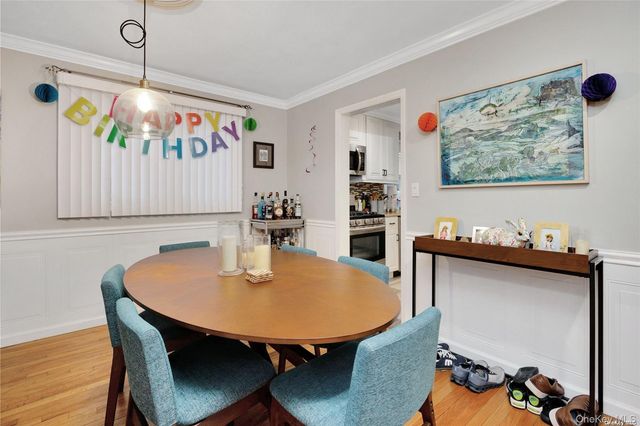 245 W Chester Street W, Long Beach, NY 11561