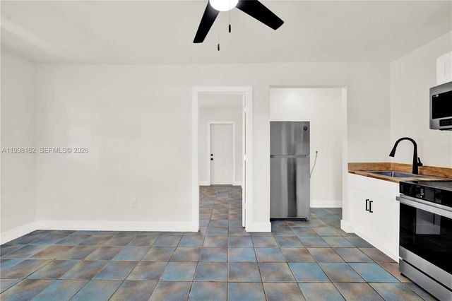 105 NW 7th Ave, Homestead, FL 33030
