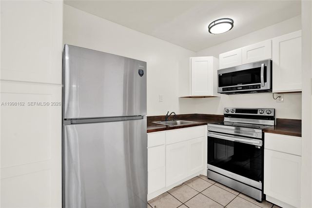 105 NW 7th Ave, Homestead, FL 33030