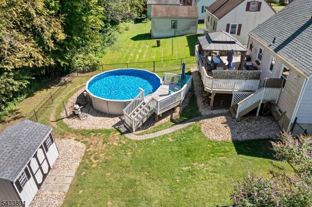 41 N Riverview Rd, Phillipsburg Town, NJ 08865