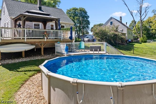 41 N Riverview Rd, Phillipsburg Town, NJ 08865