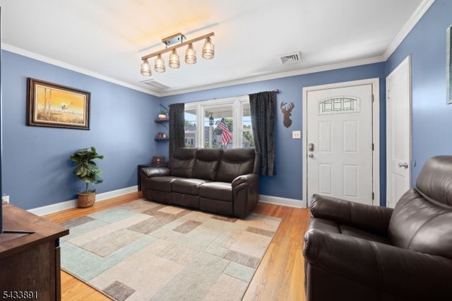 41 N Riverview Rd, Phillipsburg Town, NJ 08865