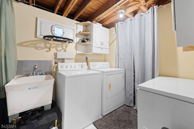 41 N Riverview Rd, Phillipsburg Town, NJ 08865