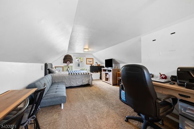 41 N Riverview Rd, Phillipsburg Town, NJ 08865