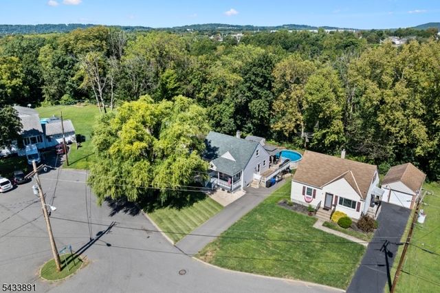 41 N Riverview Rd, Phillipsburg Town, NJ 08865