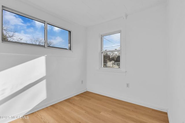 1632 Farragut Avenue, Toms River, NJ 08753