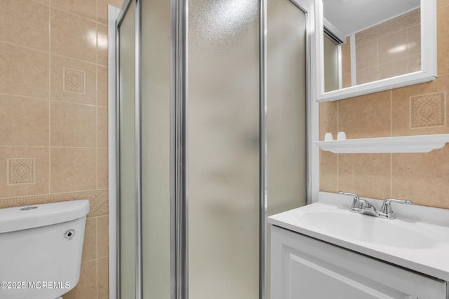 1632 Farragut Avenue, Toms River, NJ 08753