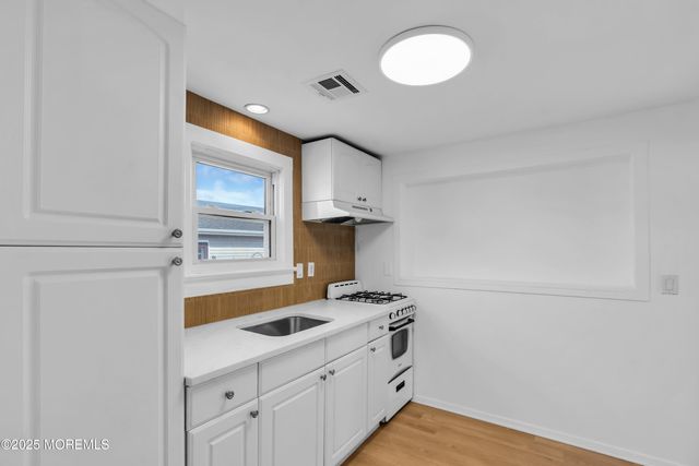 1632 Farragut Avenue, Toms River, NJ 08753