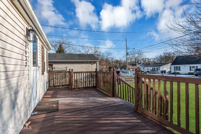 1632 Farragut Avenue, Toms River, NJ 08753
