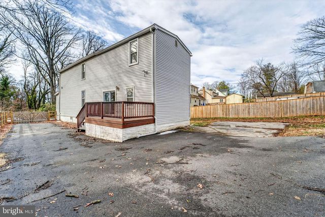 418 1ST AVE, Halethorpe, MD 21227