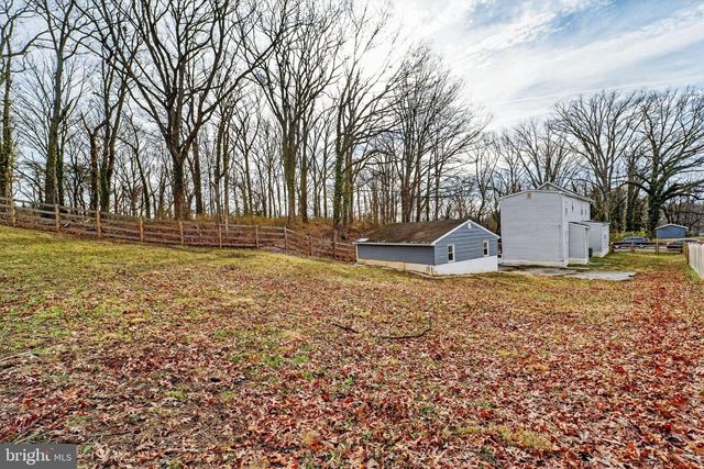 418 1ST AVE, Halethorpe, MD 21227