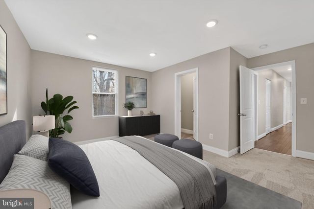 418 1ST AVE, Halethorpe, MD 21227