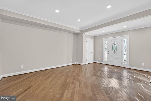 418 1ST AVE, Halethorpe, MD 21227