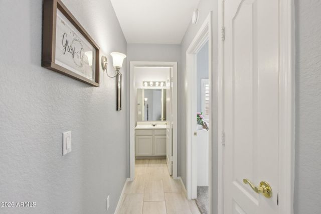 10521 W ROSS Avenue, Peoria, AZ 85382