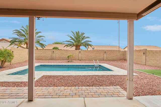 10521 W ROSS Avenue, Peoria, AZ 85382