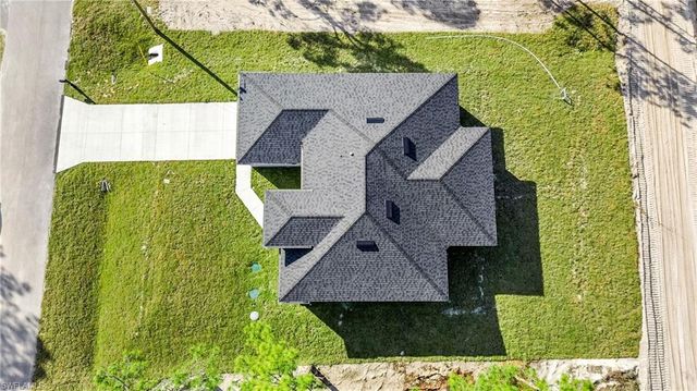 749 Langford ST, Lehigh Acres, FL 33936