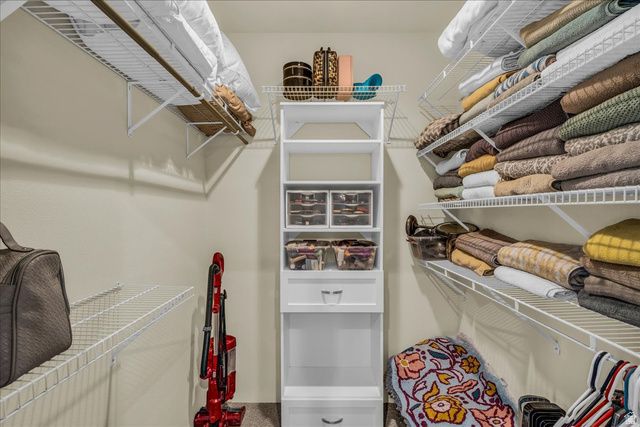 693 N PINION HILLS DR, Dammeron Valley, UT 84783