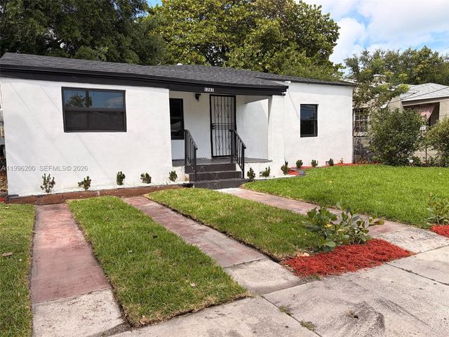 1261 NW 45th St, Miami, FL 33142