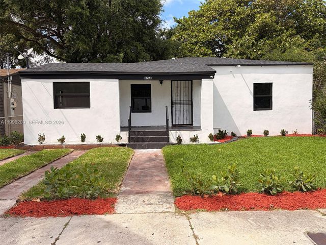 1261 NW 45th St, Miami, FL 33142