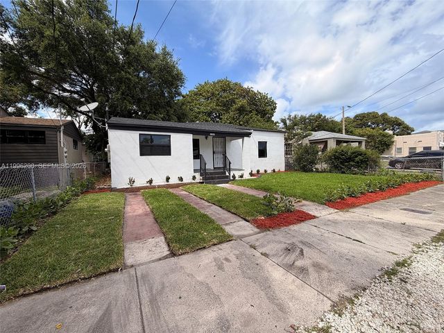 1261 NW 45th St, Miami, FL 33142