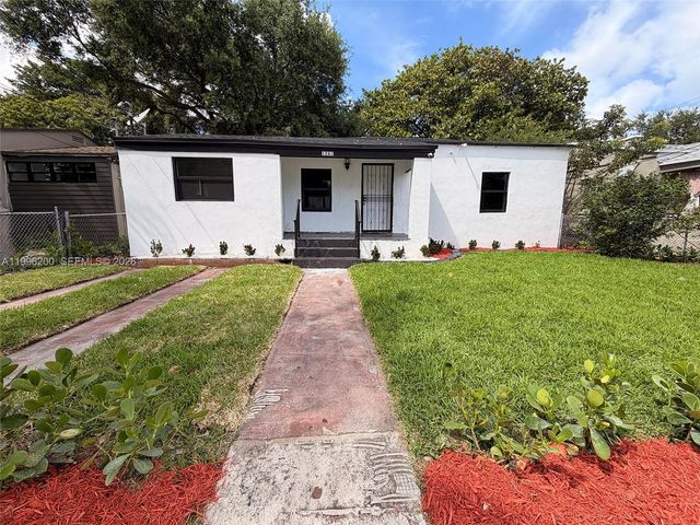 1261 NW 45th St, Miami, FL 33142