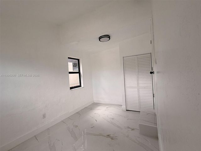 1261 NW 45th St, Miami, FL 33142