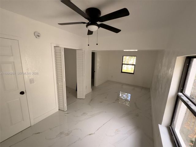 1261 NW 45th St, Miami, FL 33142