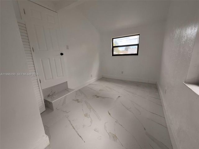 1261 NW 45th St, Miami, FL 33142