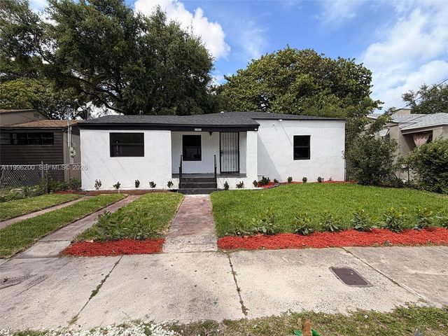1261 NW 45th St, Miami, FL 33142