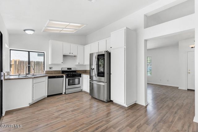 37652 Patty Court, Palmdale, CA 93550