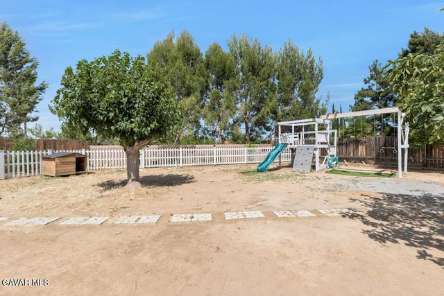 37652 Patty Court, Palmdale, CA 93550
