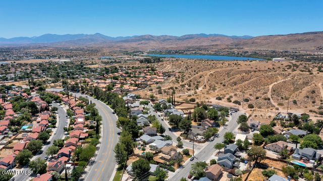 37652 Patty Court, Palmdale, CA 93550