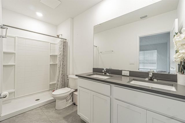 6358 SOPHIE OAKS COURT, Tampa, FL 33610