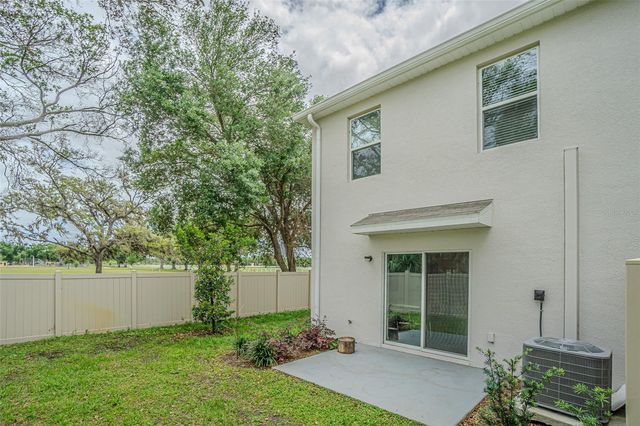 6358 SOPHIE OAKS COURT, Tampa, FL 33610