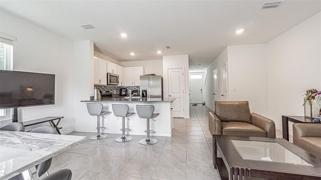 6358 SOPHIE OAKS COURT, Tampa, FL 33610