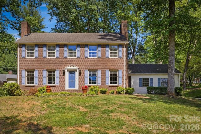 102 Woodland Drive, Morganton, NC 28655