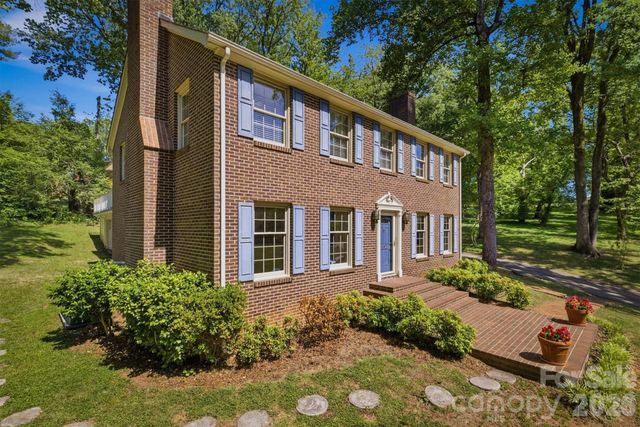 102 Woodland Drive, Morganton, NC 28655