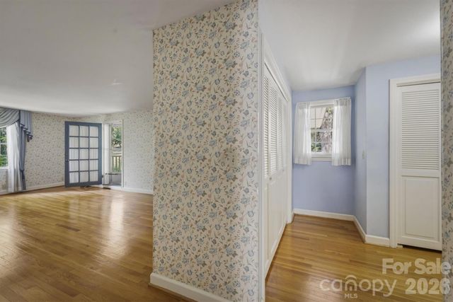 102 Woodland Drive, Morganton, NC 28655