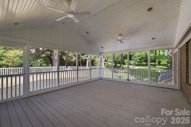 102 Woodland Drive, Morganton, NC 28655