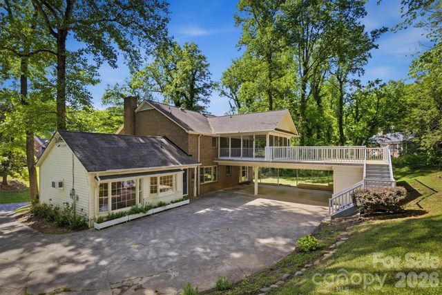 102 Woodland Drive, Morganton, NC 28655