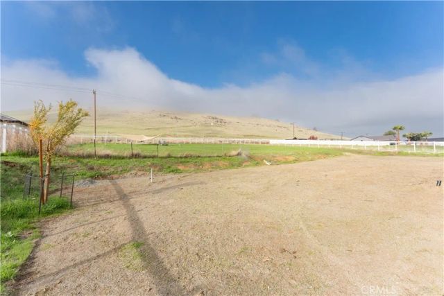 16605 Deer Creek Drive, Springville, CA 93265