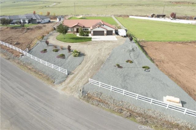 16605 Deer Creek Drive, Springville, CA 93265