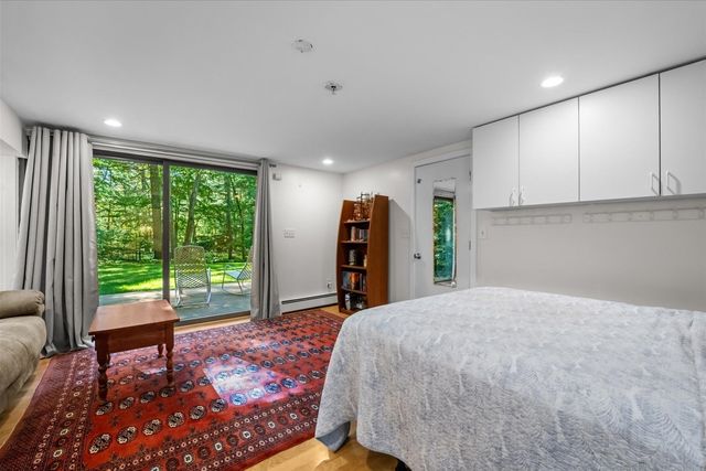 53 Green Ln, Sherborn, MA 01770