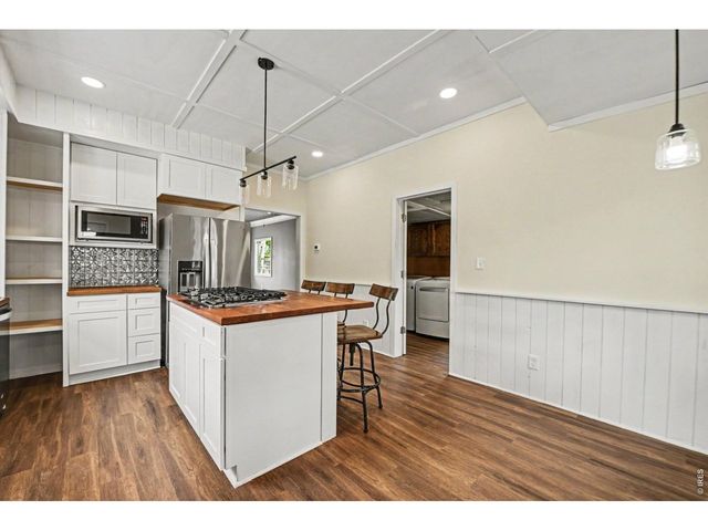817 Garfield Ave, Loveland, CO 80537